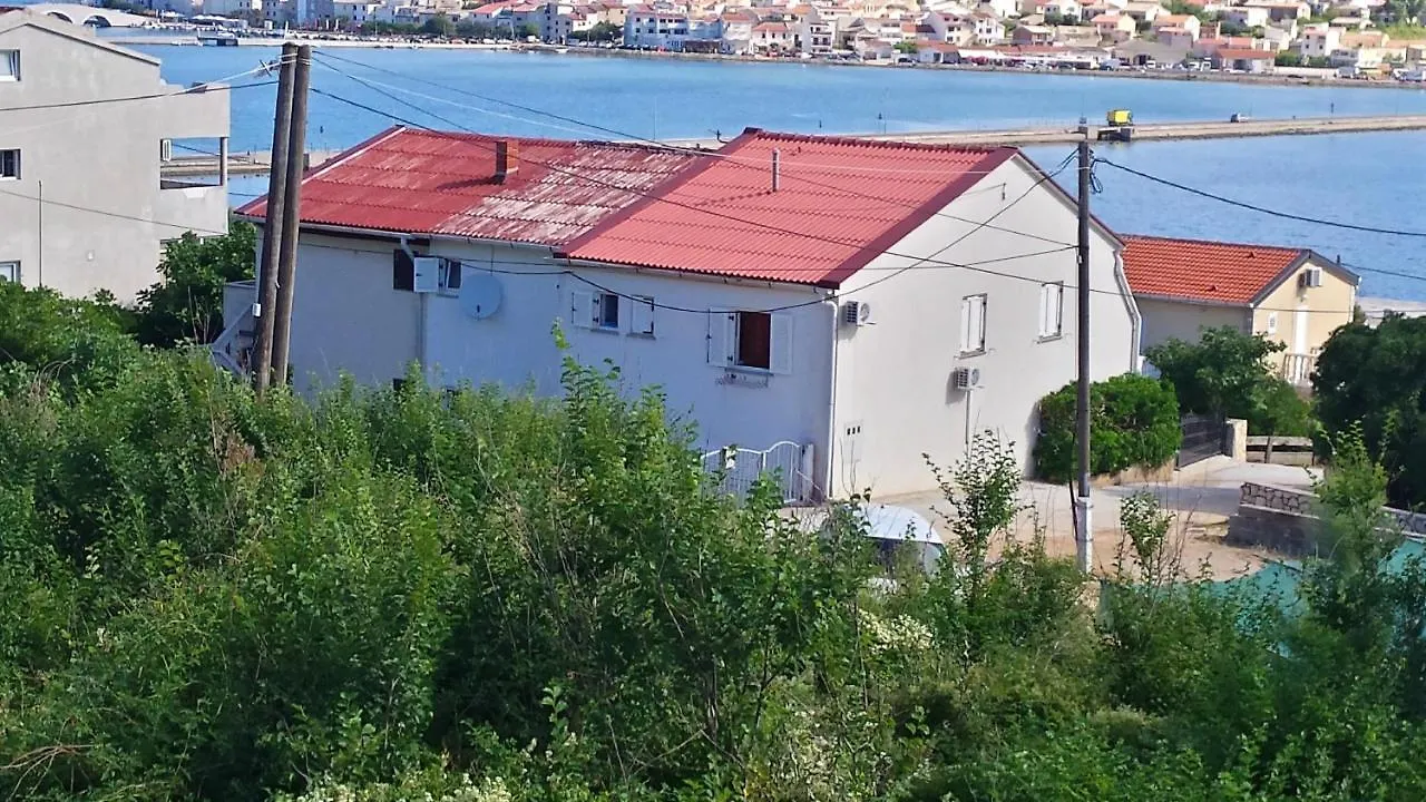 Cosy Apartment In Pag / 26 M² / Sea View Pag Town