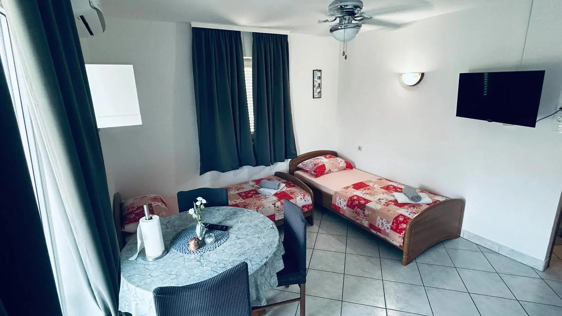 Cosy Apartment In Pag / 26 M² / Sea View Pag Town 0*,